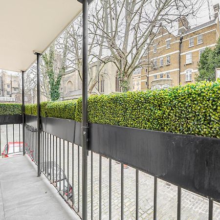 Modern 3 Bedroom Luxury House With Garage In Central Londen Buitenkant foto