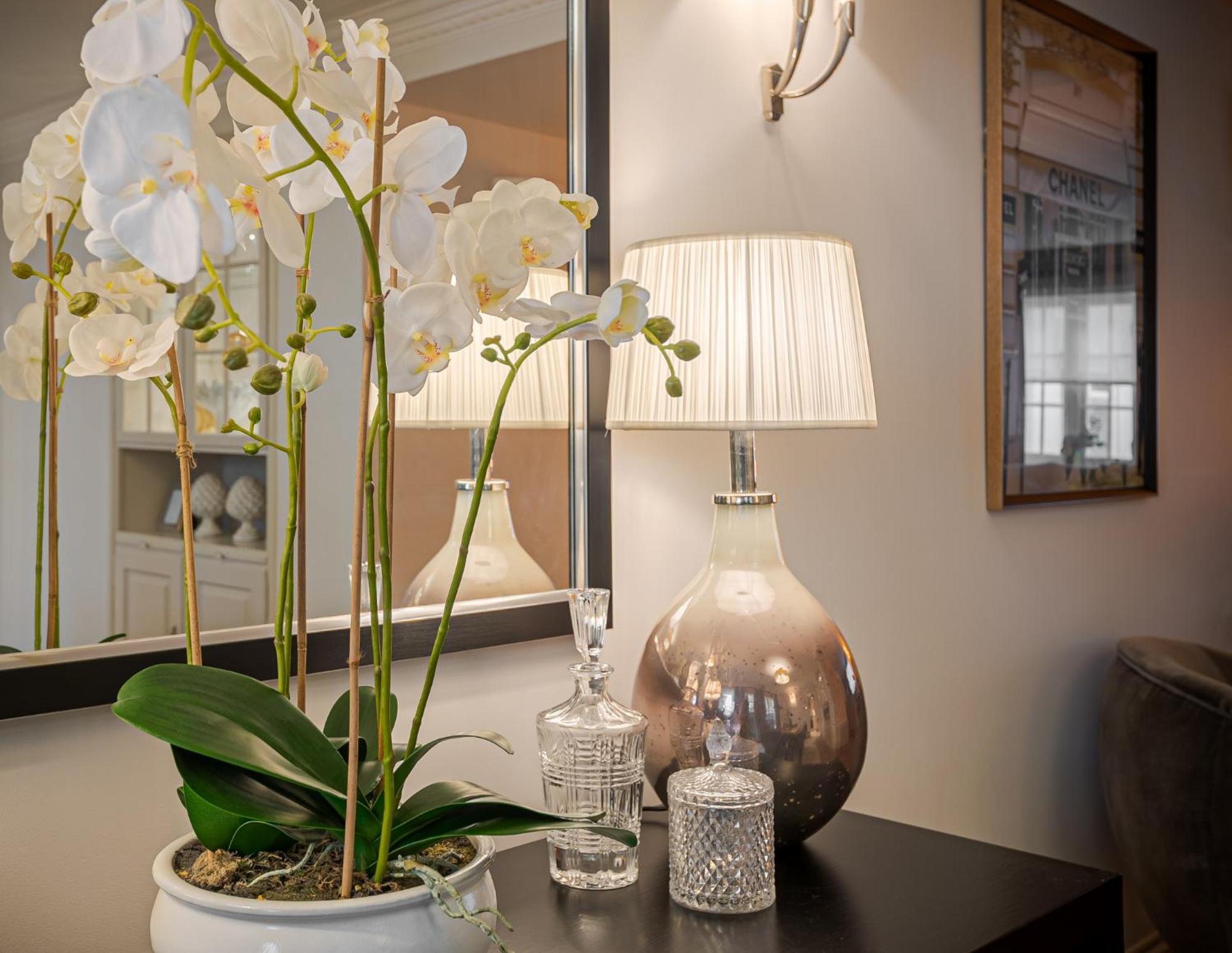 Modern 3 Bedroom Luxury House With Garage In Central Londen Buitenkant foto