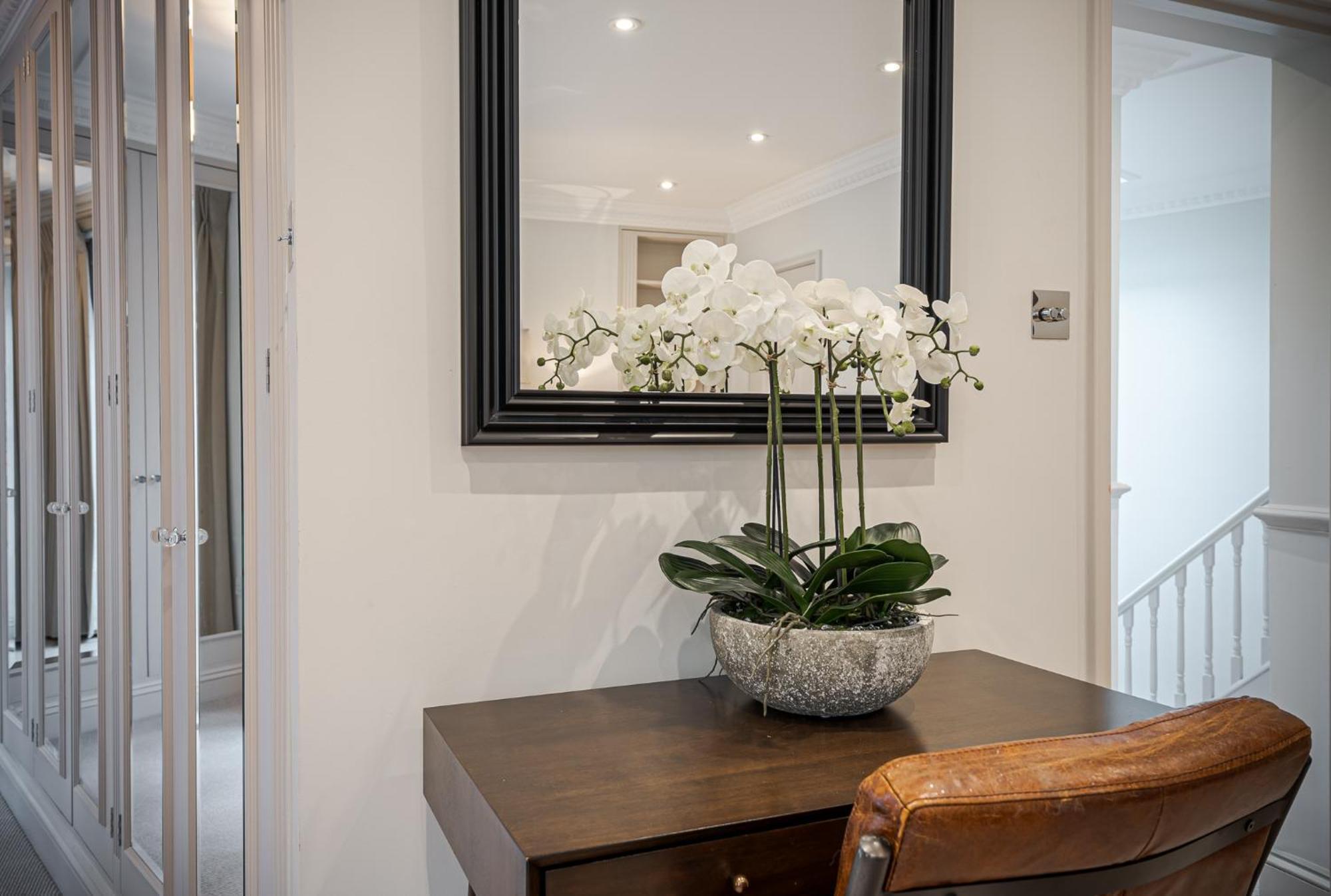 Modern 3 Bedroom Luxury House With Garage In Central Londen Buitenkant foto