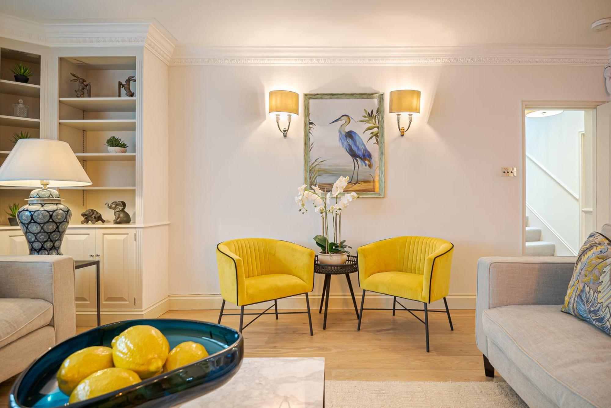 Modern 3 Bedroom Luxury House With Garage In Central Londen Buitenkant foto