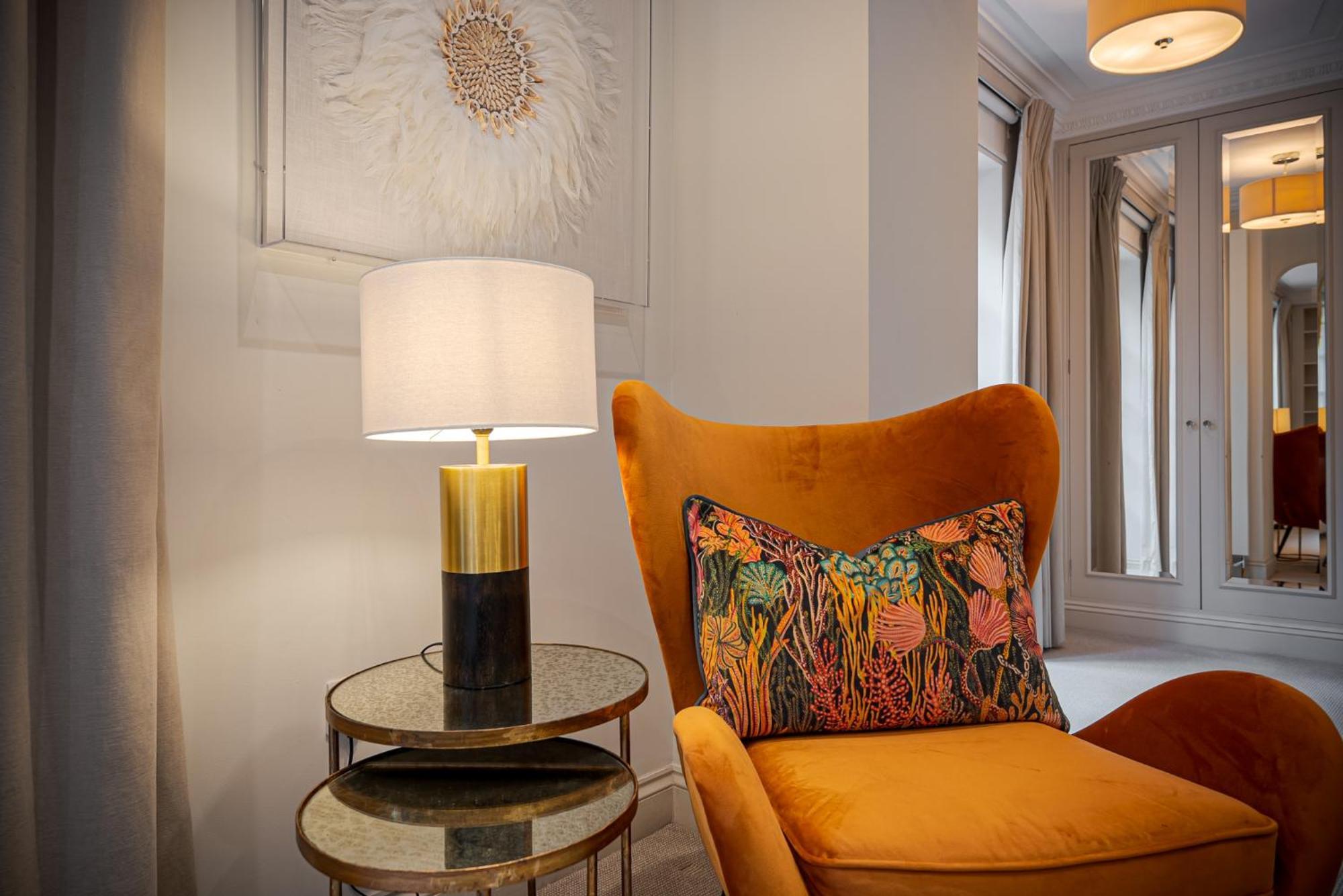 Modern 3 Bedroom Luxury House With Garage In Central Londen Buitenkant foto