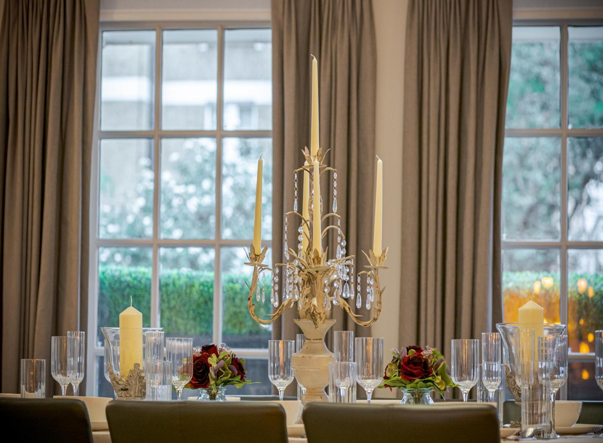 Modern 3 Bedroom Luxury House With Garage In Central Londen Buitenkant foto