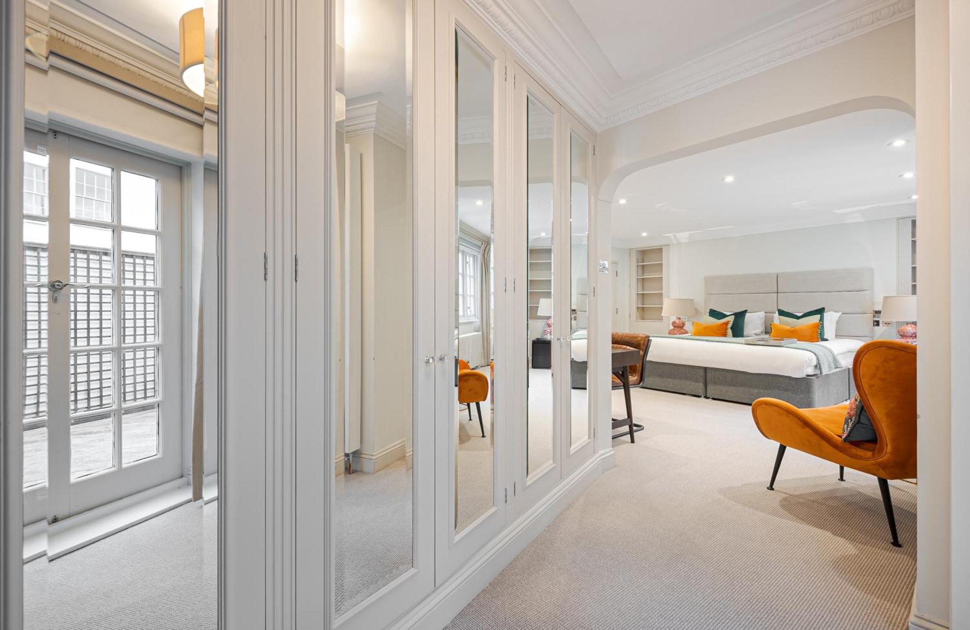 Modern 3 Bedroom Luxury House With Garage In Central Londen Buitenkant foto