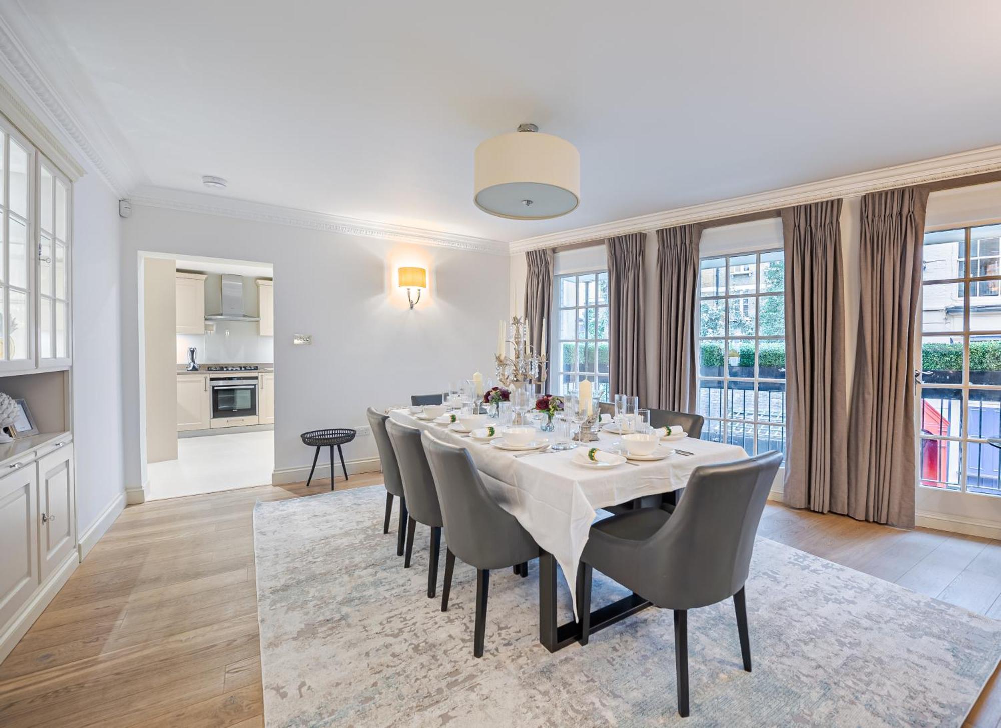 Modern 3 Bedroom Luxury House With Garage In Central Londen Buitenkant foto